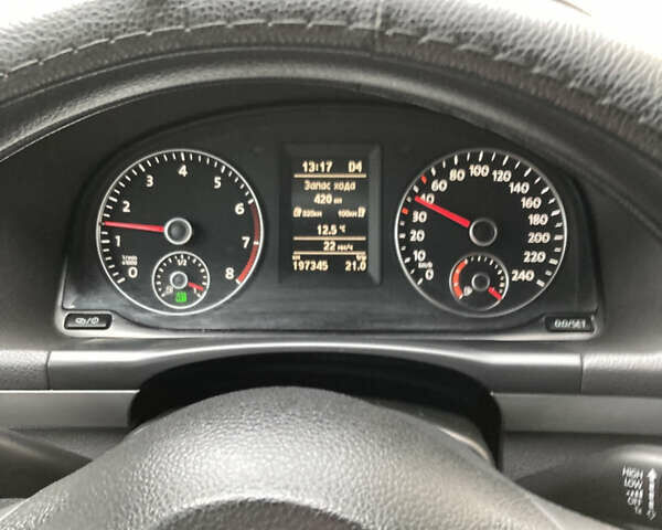 Желтый Фольксваген Туран, объемом двигателя 1.39 л и пробегом 200 тыс. км за 10000 $, фото 18 на Automoto.ua