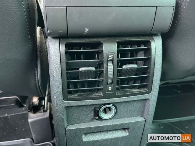 Серый Фольксваген Туран, объемом двигателя 1.4 л и пробегом 242 тыс. км за 7950 $, фото 13 на Automoto.ua