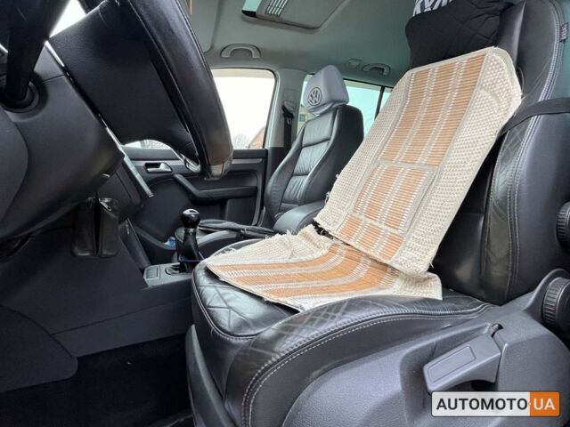 Серый Фольксваген Туран, объемом двигателя 1.4 л и пробегом 242 тыс. км за 7950 $, фото 9 на Automoto.ua