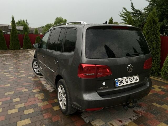 Сірий Фольксваген Туран, об'ємом двигуна 1.6 л та пробігом 205 тис. км за 10500 $, фото 14 на Automoto.ua