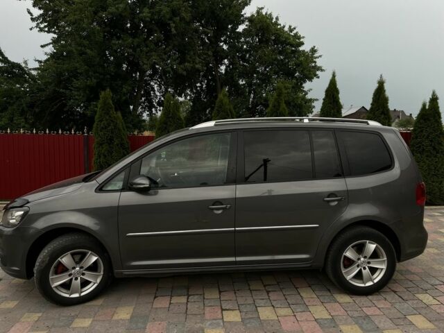 Сірий Фольксваген Туран, об'ємом двигуна 1.6 л та пробігом 205 тис. км за 10500 $, фото 4 на Automoto.ua