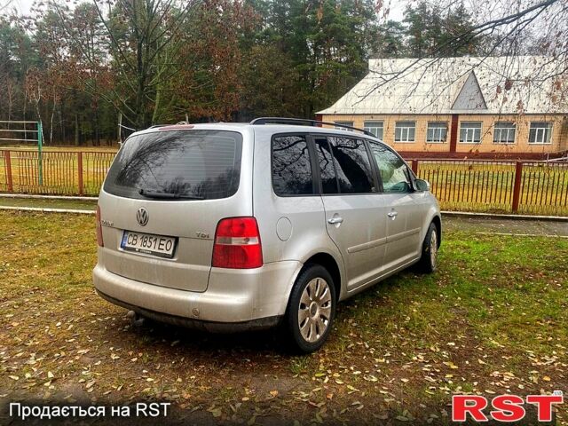 Серый Фольксваген Туран, объемом двигателя 1.9 л и пробегом 365 тыс. км за 5500 $, фото 4 на Automoto.ua