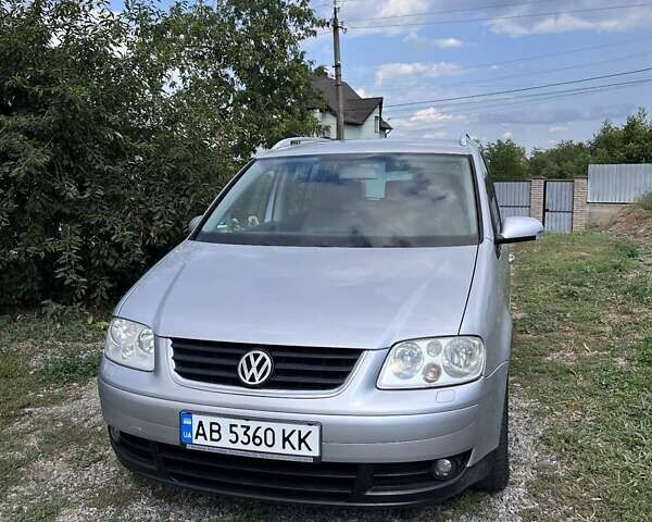 Серый Фольксваген Туран, объемом двигателя 1.6 л и пробегом 185 тыс. км за 5999 $, фото 18 на Automoto.ua