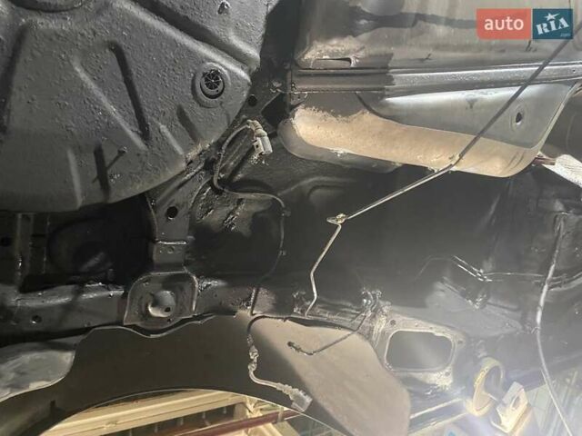 Серый Фольксваген Туран, объемом двигателя 1.6 л и пробегом 270 тыс. км за 5100 $, фото 10 на Automoto.ua