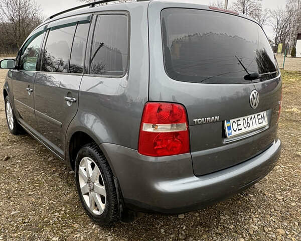 Сірий Фольксваген Туран, об'ємом двигуна 1.9 л та пробігом 290 тис. км за 6150 $, фото 9 на Automoto.ua