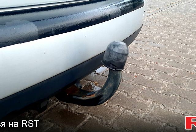 Серый Фольксваген Туран, объемом двигателя 1.9 л и пробегом 231 тыс. км за 2700 $, фото 6 на Automoto.ua