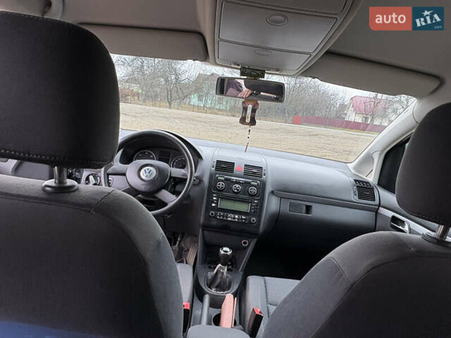 Сірий Фольксваген Туран, об'ємом двигуна 1.9 л та пробігом 290 тис. км за 6150 $, фото 18 на Automoto.ua