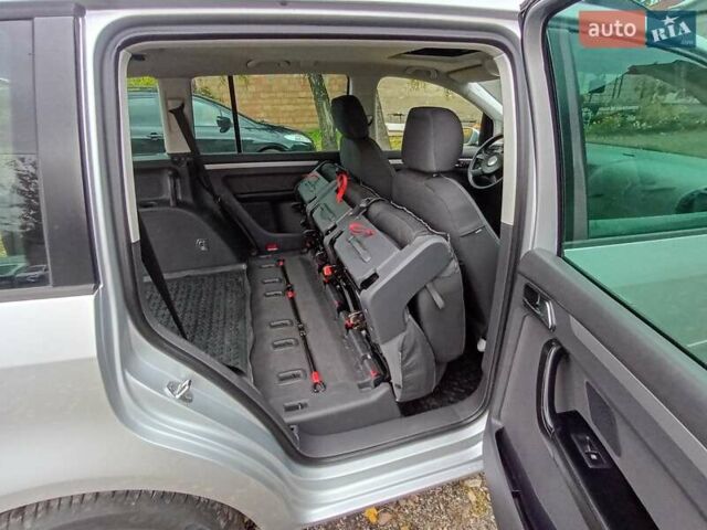 Серый Фольксваген Туран, объемом двигателя 1.6 л и пробегом 146 тыс. км за 4800 $, фото 15 на Automoto.ua