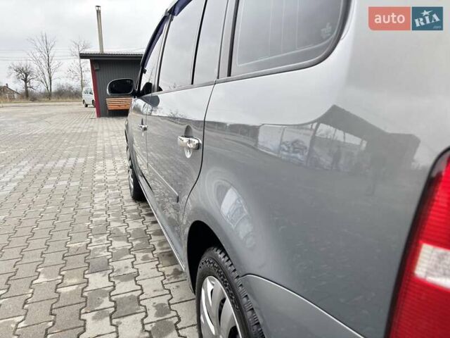 Серый Фольксваген Туран, объемом двигателя 1.9 л и пробегом 281 тыс. км за 6700 $, фото 20 на Automoto.ua