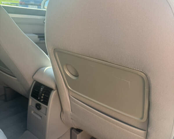 Серый Фольксваген Туран, объемом двигателя 1.6 л и пробегом 187 тыс. км за 7100 $, фото 19 на Automoto.ua