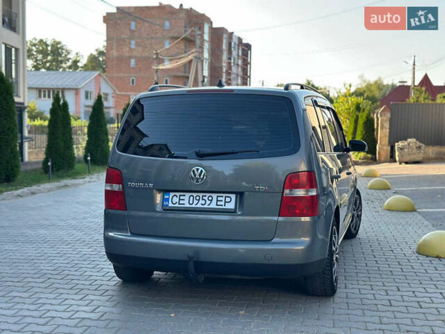 Сірий Фольксваген Туран, об'ємом двигуна 1.9 л та пробігом 360 тис. км за 5450 $, фото 7 на Automoto.ua
