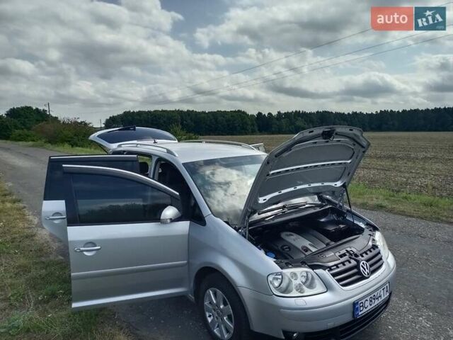 Серый Фольксваген Туран, объемом двигателя 1.6 л и пробегом 171 тыс. км за 6250 $, фото 40 на Automoto.ua