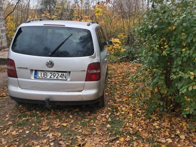 Серый Фольксваген Туран, объемом двигателя 0 л и пробегом 1 тыс. км за 2600 $, фото 5 на Automoto.ua