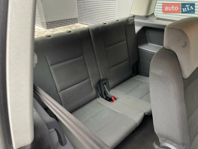 Серый Фольксваген Туран, объемом двигателя 1.6 л и пробегом 258 тыс. км за 5350 $, фото 19 на Automoto.ua