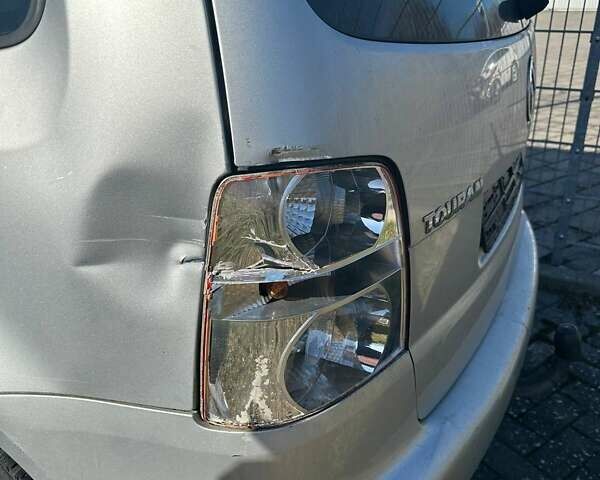 Серый Фольксваген Туран, объемом двигателя 0 л и пробегом 392 тыс. км за 1500 $, фото 5 на Automoto.ua