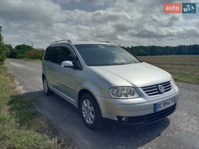 Серый Фольксваген Туран, объемом двигателя 1.6 л и пробегом 171 тыс. км за 6250 $, фото 7 на Automoto.ua