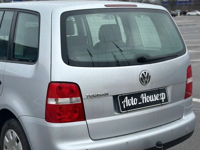 Сірий Фольксваген Туран, об'ємом двигуна 0 л та пробігом 178 тис. км за 5500 $, фото 4 на Automoto.ua