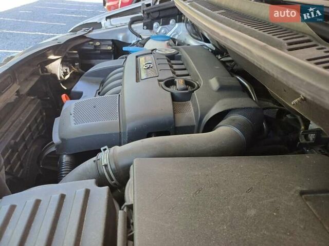 Серый Фольксваген Туран, объемом двигателя 1.6 л и пробегом 270 тыс. км за 5199 $, фото 33 на Automoto.ua