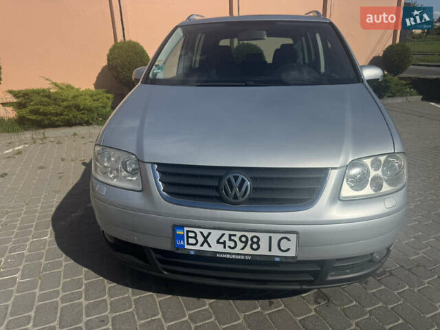 Серый Фольксваген Туран, объемом двигателя 1.6 л и пробегом 187 тыс. км за 7100 $, фото 6 на Automoto.ua