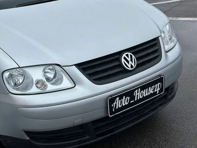 Сірий Фольксваген Туран, об'ємом двигуна 0 л та пробігом 178 тис. км за 5500 $, фото 2 на Automoto.ua