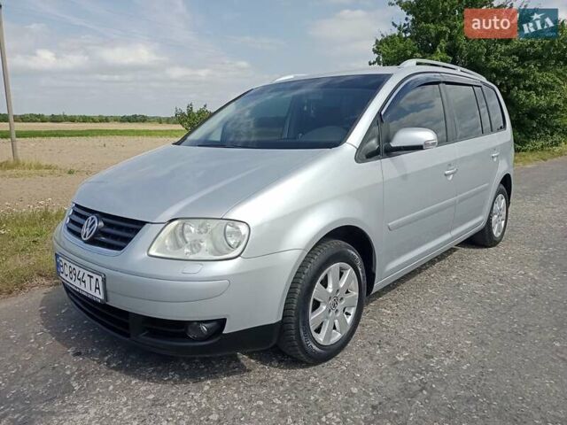 Серый Фольксваген Туран, объемом двигателя 1.6 л и пробегом 171 тыс. км за 6250 $, фото 14 на Automoto.ua