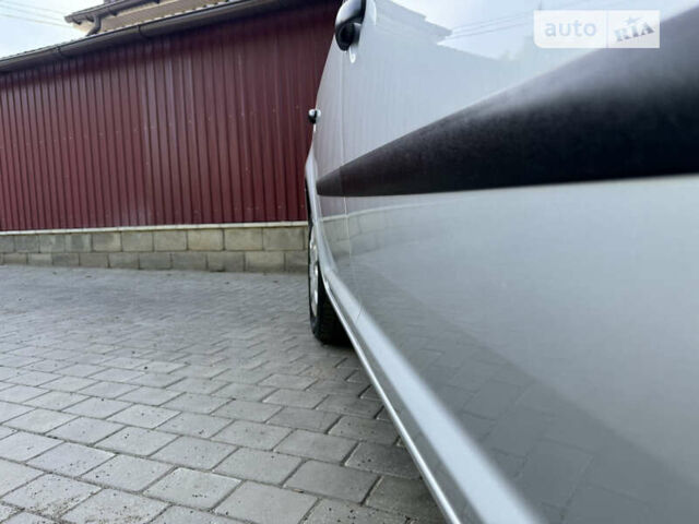 Серый Фольксваген Туран, объемом двигателя 1.6 л и пробегом 235 тыс. км за 5990 $, фото 34 на Automoto.ua