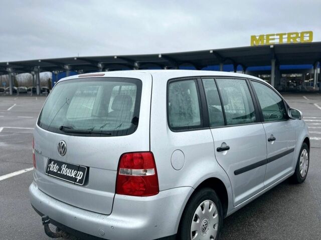 Сірий Фольксваген Туран, об'ємом двигуна 0 л та пробігом 178 тис. км за 5500 $, фото 3 на Automoto.ua