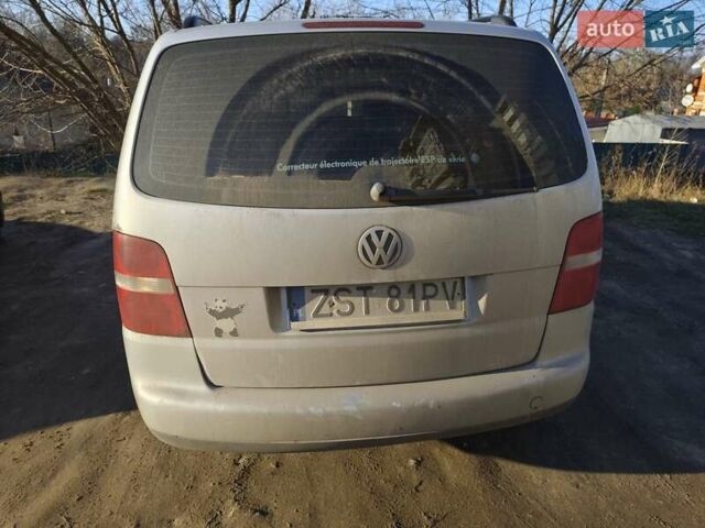 Серый Фольксваген Туран, объемом двигателя 2 л и пробегом 378 тыс. км за 2600 $, фото 14 на Automoto.ua