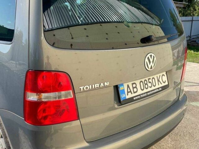 Серый Фольксваген Туран, объемом двигателя 1.6 л и пробегом 3 тыс. км за 5450 $, фото 4 на Automoto.ua