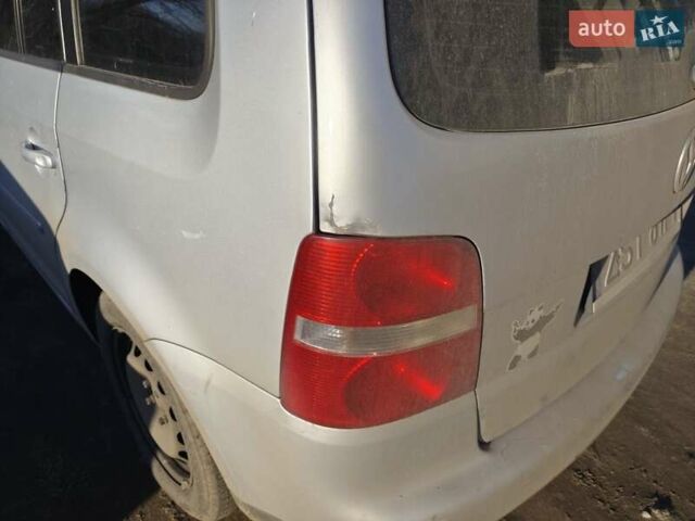 Серый Фольксваген Туран, объемом двигателя 2 л и пробегом 378 тыс. км за 2600 $, фото 22 на Automoto.ua