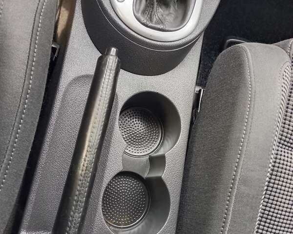 Серый Фольксваген Туран, объемом двигателя 1.6 л и пробегом 171 тыс. км за 6250 $, фото 61 на Automoto.ua