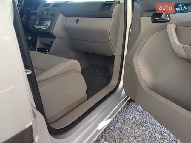 Серый Фольксваген Туран, объемом двигателя 1.6 л и пробегом 270 тыс. км за 5199 $, фото 21 на Automoto.ua