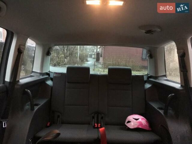 Серый Фольксваген Туран, объемом двигателя 1.6 л и пробегом 232 тыс. км за 5850 $, фото 18 на Automoto.ua