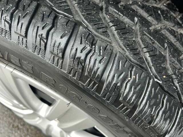 Сірий Фольксваген Туран, об'ємом двигуна 1.9 л та пробігом 271 тис. км за 3018 $, фото 5 на Automoto.ua