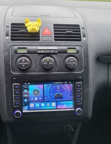 Серый Фольксваген Туран, объемом двигателя 1.6 л и пробегом 269 тыс. км за 6200 $, фото 4 на Automoto.ua