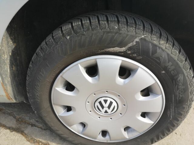 Серый Фольксваген Туран, объемом двигателя 0 л и пробегом 330 тыс. км за 1800 $, фото 16 на Automoto.ua