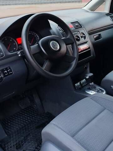 Серый Фольксваген Туран, объемом двигателя 1.9 л и пробегом 254 тыс. км за 5950 $, фото 26 на Automoto.ua