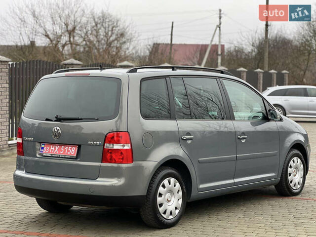 Сірий Фольксваген Туран, об'ємом двигуна 1.6 л та пробігом 173 тис. км за 5900 $, фото 5 на Automoto.ua