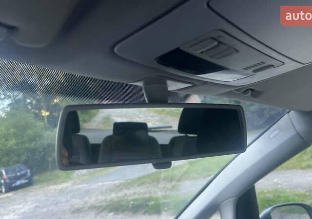 Серый Фольксваген Туран, объемом двигателя 1.9 л и пробегом 295 тыс. км за 5700 $, фото 25 на Automoto.ua