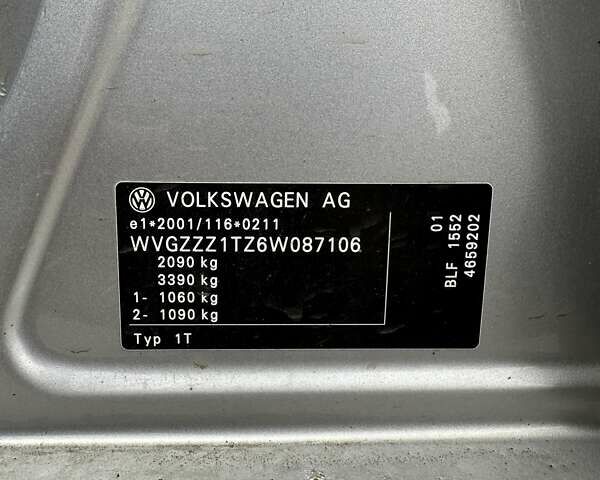 Серый Фольксваген Туран, объемом двигателя 1.6 л и пробегом 338 тыс. км за 5500 $, фото 27 на Automoto.ua