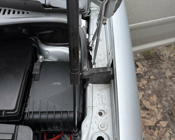 Серый Фольксваген Туран, объемом двигателя 1.6 л и пробегом 213 тыс. км за 6900 $, фото 29 на Automoto.ua