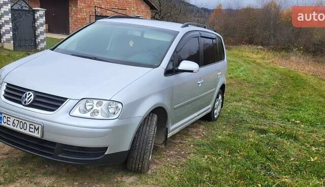 Серый Фольксваген Туран, объемом двигателя 1.6 л и пробегом 269 тыс. км за 6200 $, фото 6 на Automoto.ua