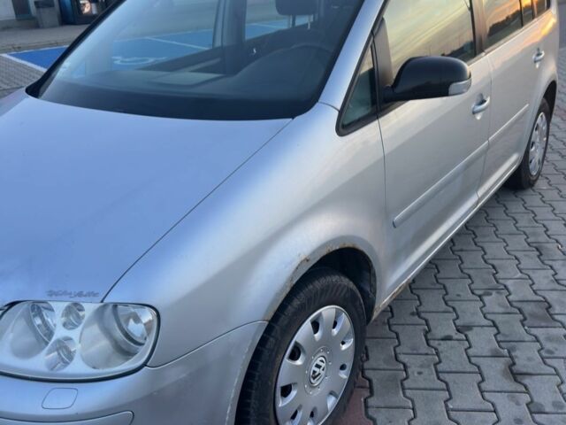 Серый Фольксваген Туран, объемом двигателя 0 л и пробегом 330 тыс. км за 1800 $, фото 7 на Automoto.ua