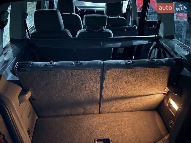 Серый Фольксваген Туран, объемом двигателя 2 л и пробегом 214 тыс. км за 6600 $, фото 46 на Automoto.ua