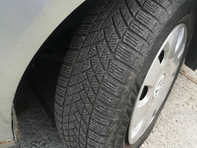 Серый Фольксваген Туран, объемом двигателя 0 л и пробегом 330 тыс. км за 1800 $, фото 15 на Automoto.ua