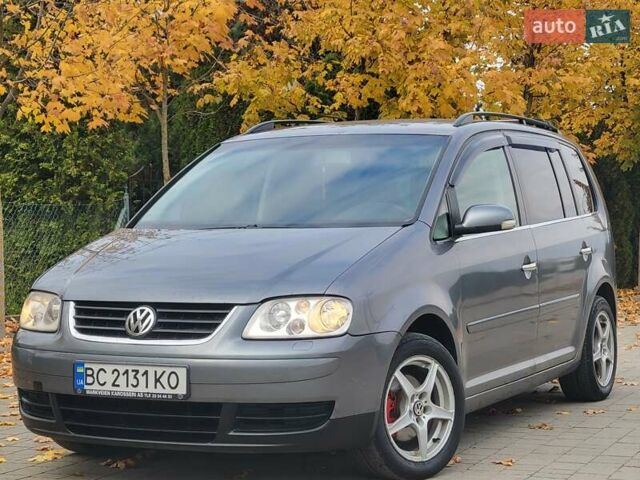 Серый Фольксваген Туран, объемом двигателя 2 л и пробегом 330 тыс. км за 5300 $, фото 6 на Automoto.ua