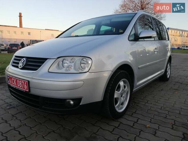 Серый Фольксваген Туран, объемом двигателя 1.6 л и пробегом 252 тыс. км за 5700 $, фото 11 на Automoto.ua