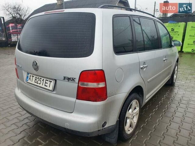 Сірий Фольксваген Туран, об'ємом двигуна 1.6 л та пробігом 270 тис. км за 4700 $, фото 7 на Automoto.ua