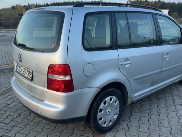 Серый Фольксваген Туран, объемом двигателя 0 л и пробегом 330 тыс. км за 1800 $, фото 4 на Automoto.ua