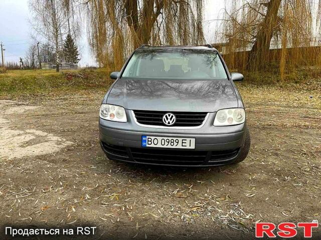 Серый Фольксваген Туран, объемом двигателя 1.6 л и пробегом 241 тыс. км за 4999 $, фото 4 на Automoto.ua